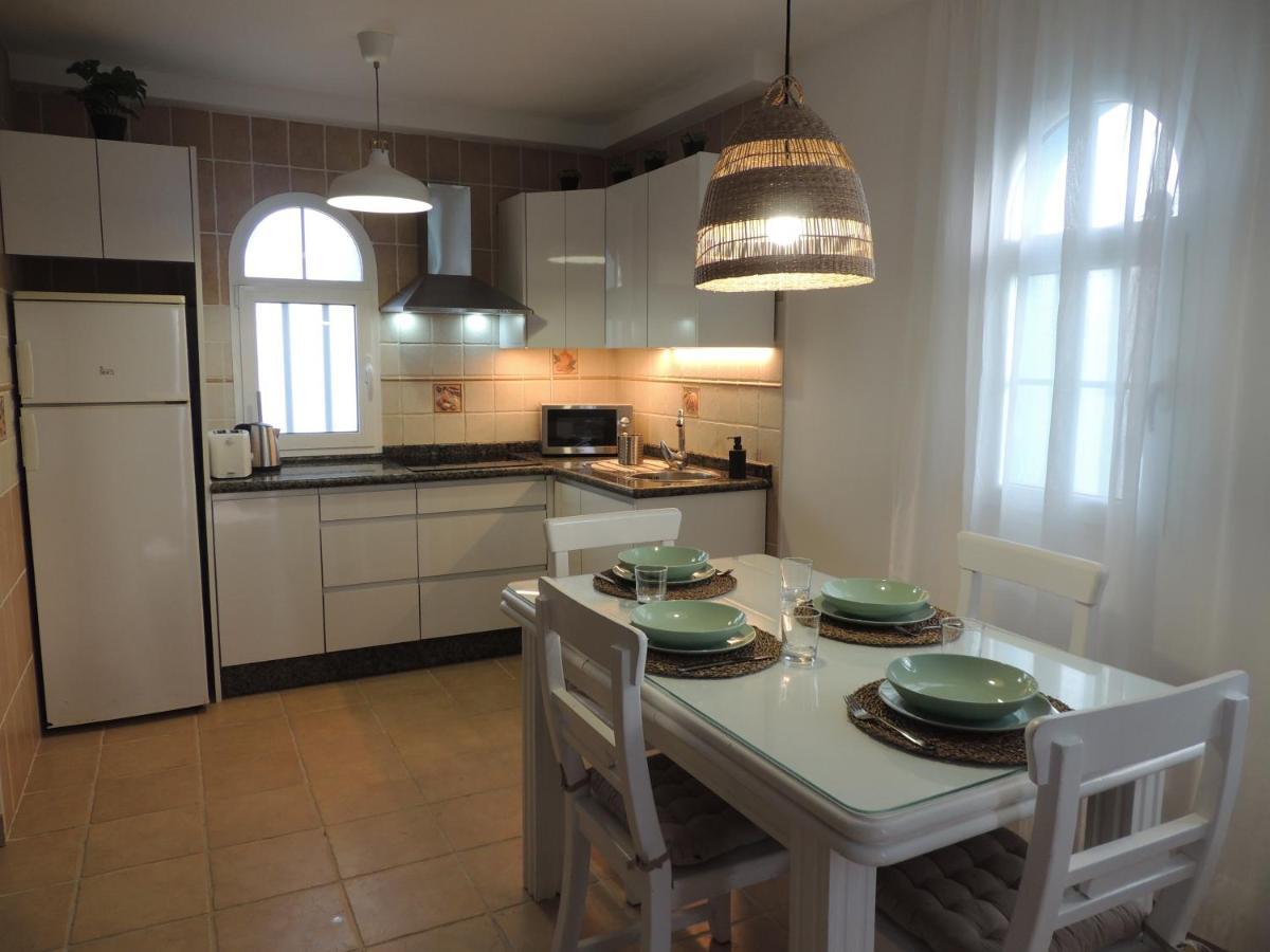 Cozy, Beach House , By Mahbovillas La Oliva Bagian luar foto