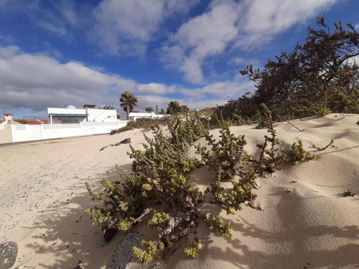 Cozy, Beach House , By Mahbovillas La Oliva Bagian luar foto